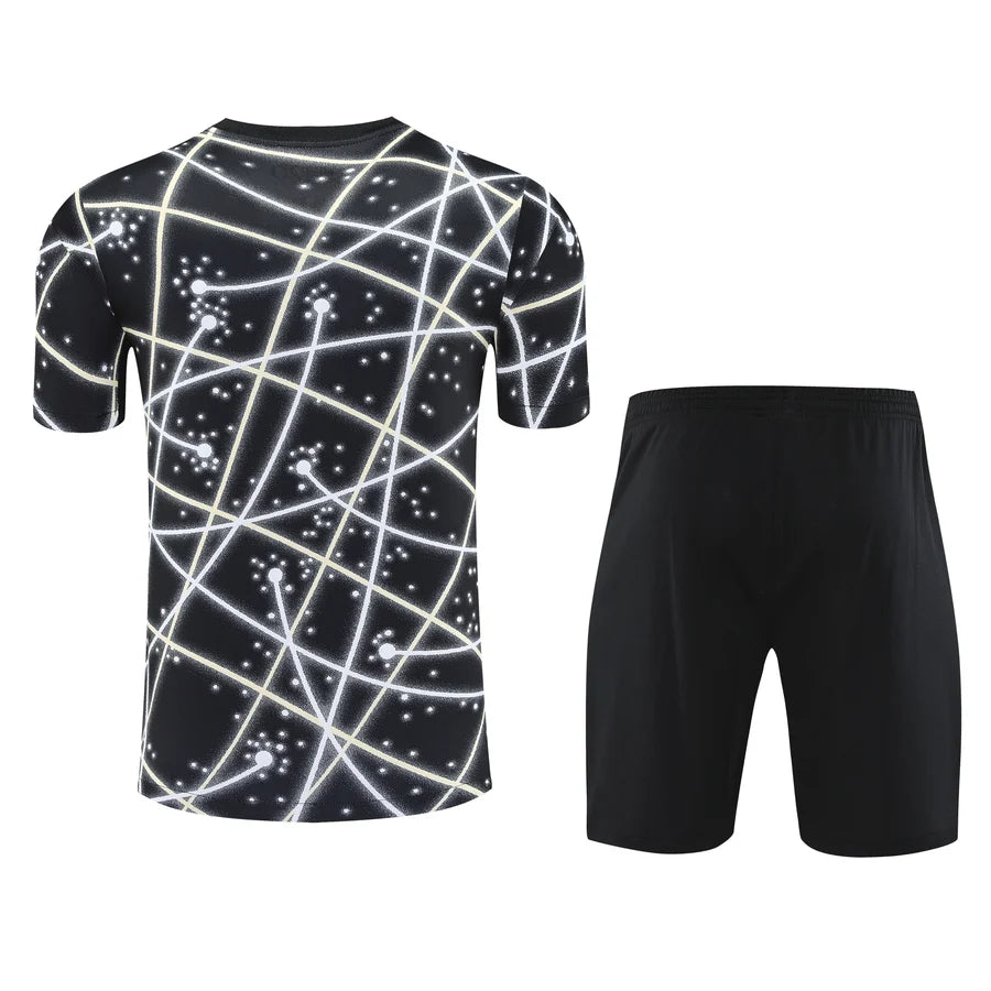 Kit ensemble football Manchester United 2025/26