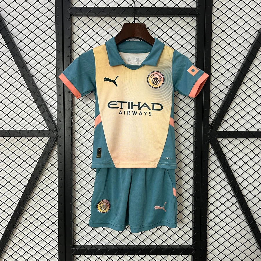 Kit ensemble football Manchester City 4e fourth 2025/26