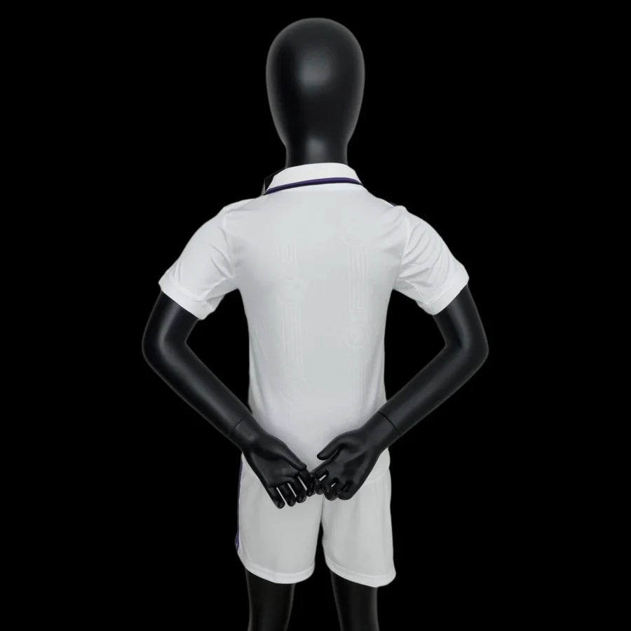 Kit Real Madrid domicile 2022/23