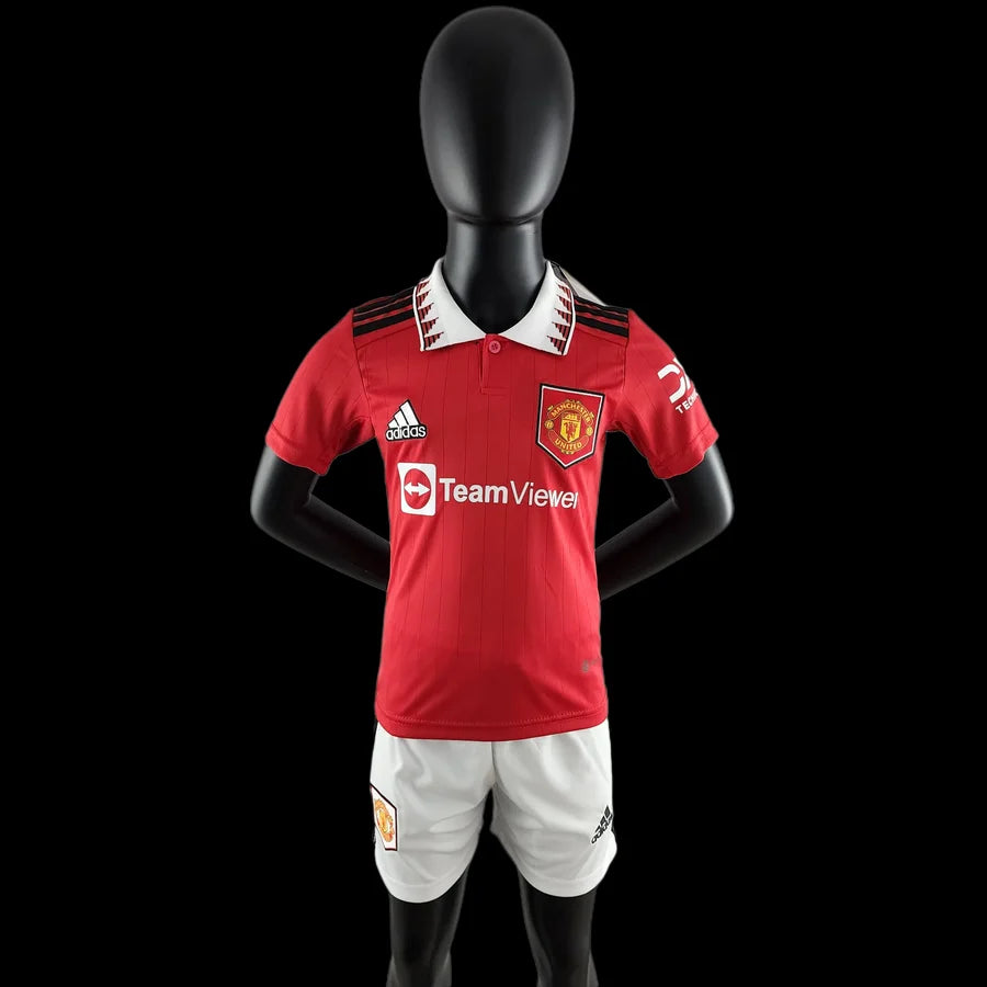 Kit Manchester United domicile 2022/23