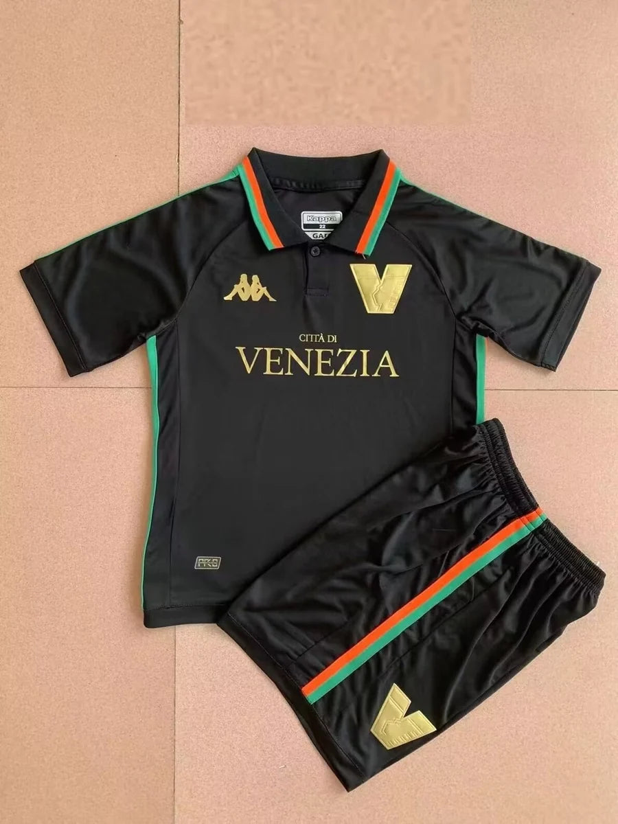 Kit Venezia/Venise domicile 2022/23