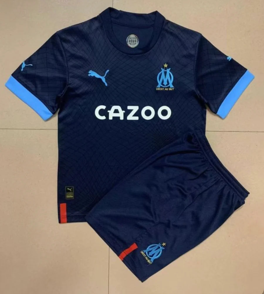 Kit OM Marseille exterieur 2022/23