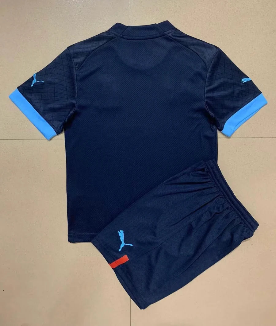 Kit OM Marseille exterieur 2022/23