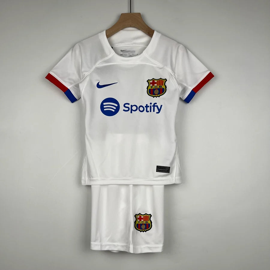 Kit FC Barcelone/Barcelona exterieur 2023/24