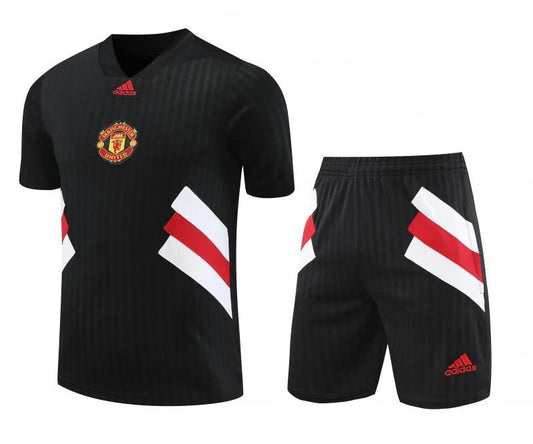 Kit Manchester United Icon 2023/24