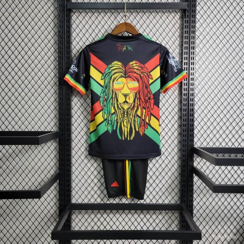 Kit Ajax Amsterdam Spécial Bob Marley 2023/24