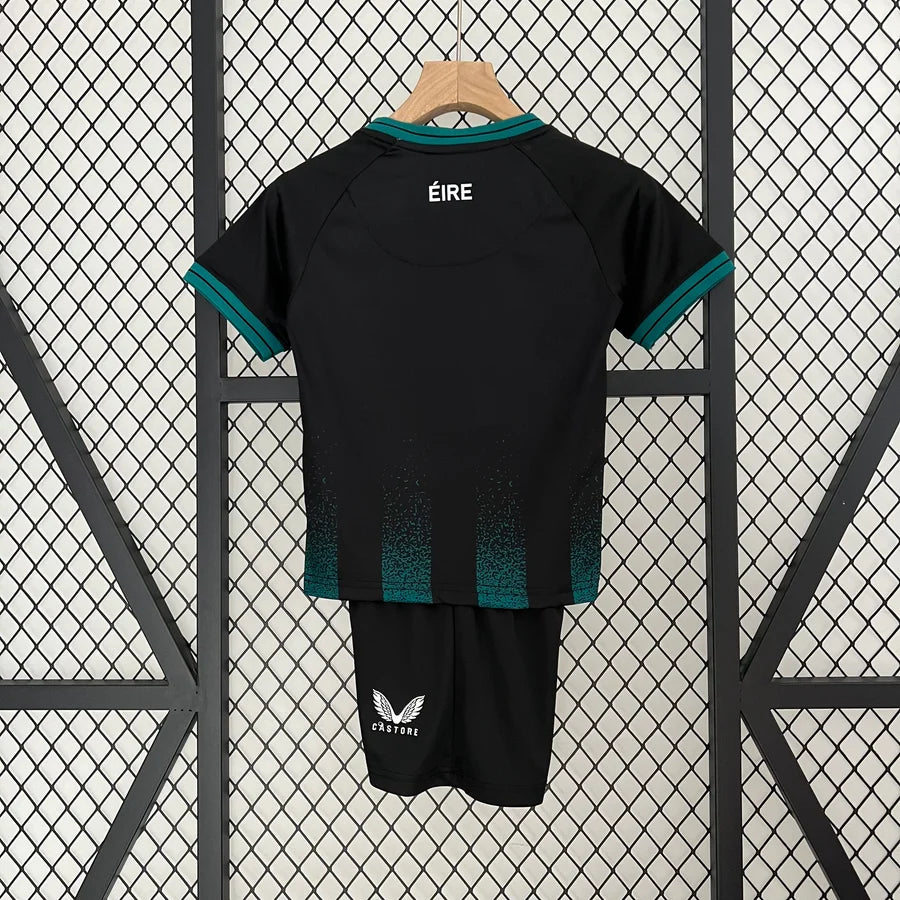 Kit Ireland exterieur 2023/24