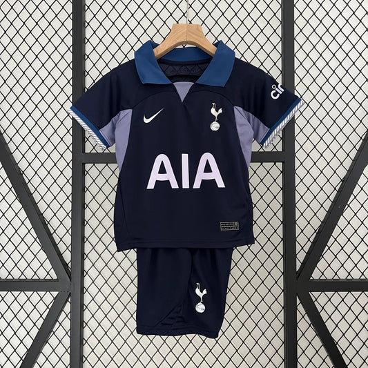 Kit Tottenham extérieur 2023/24