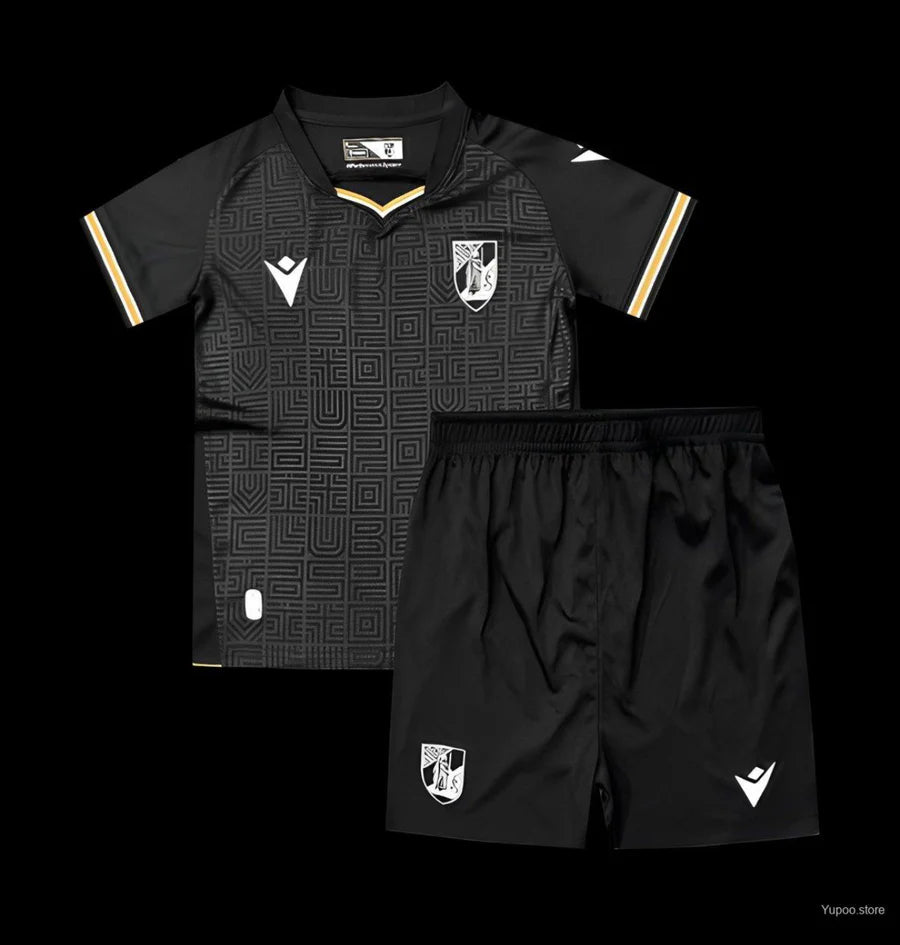 Kit ensemble football Vitoria Guimaraes exterieur 2024/25