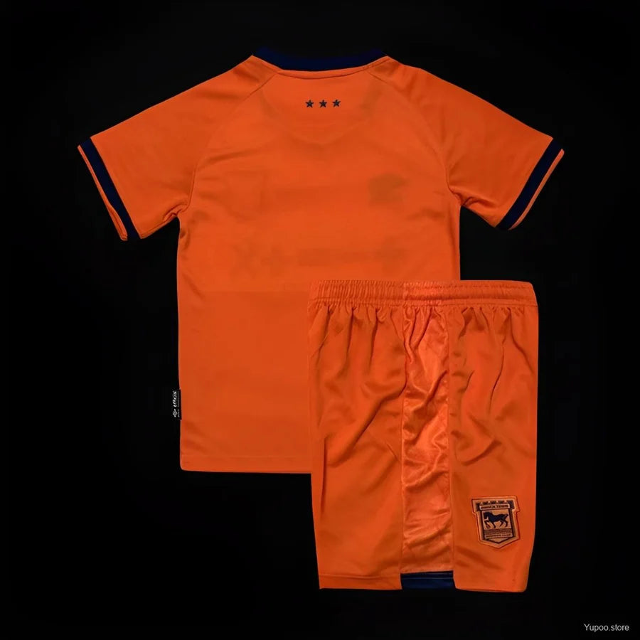 Kit ensemble football Ipswich Town extérieur 2023/24