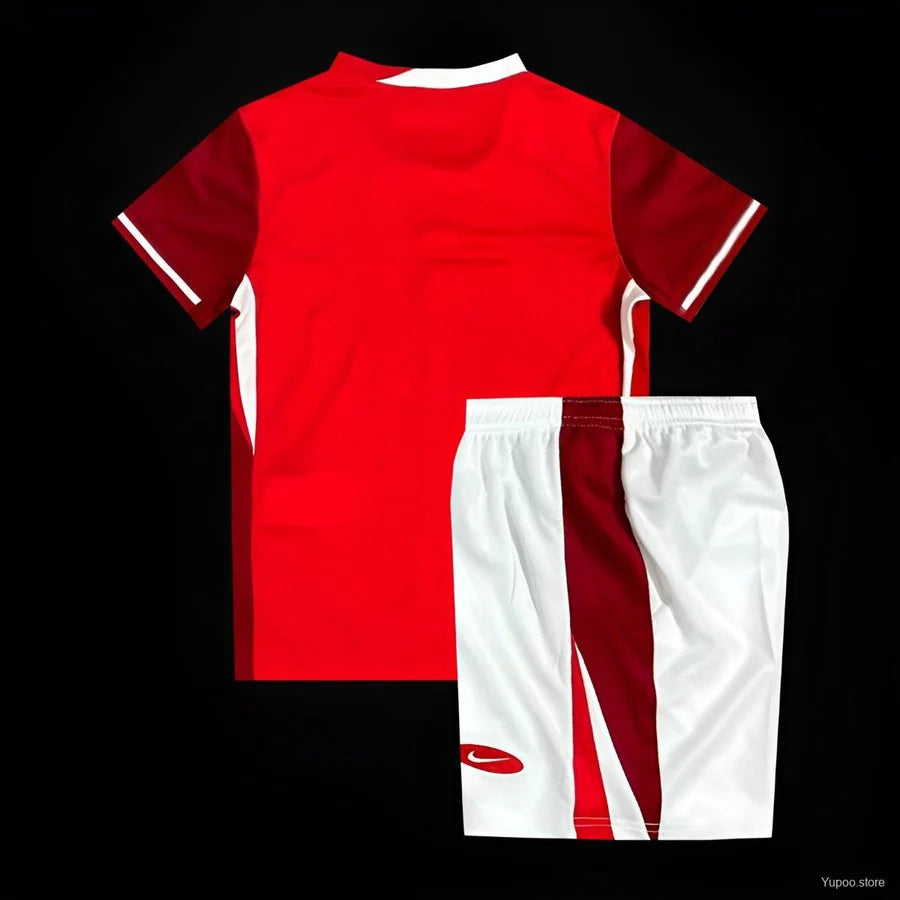 Kit ensemble football Canada domicile adulte/enfant 2024/25