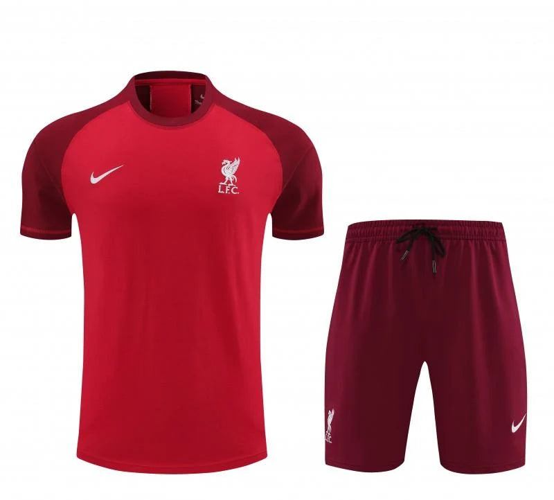Kit ensemble football Liverpool training Rouge 2023/24