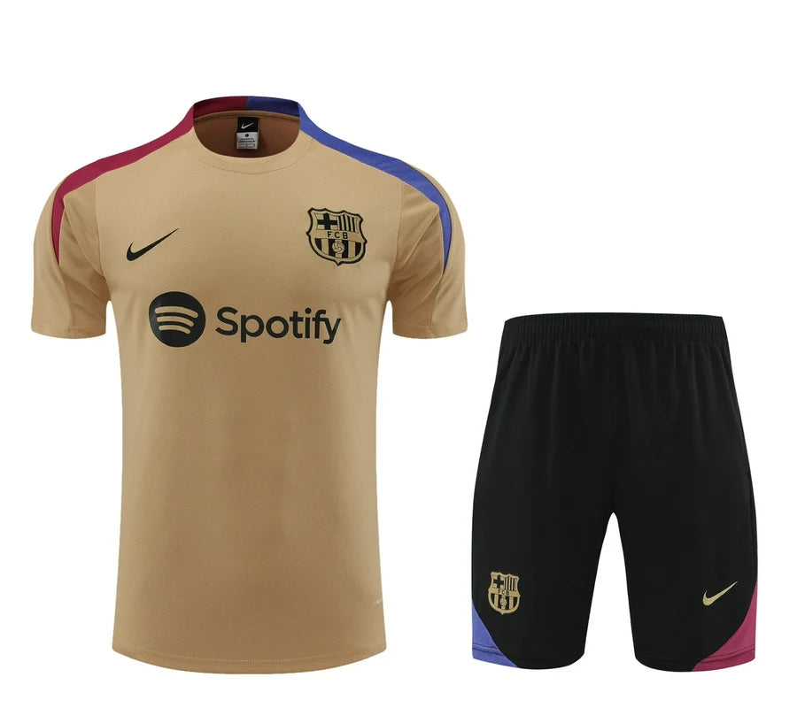 Kit ensemble football FC Barcelone Barcelona training 2024/25