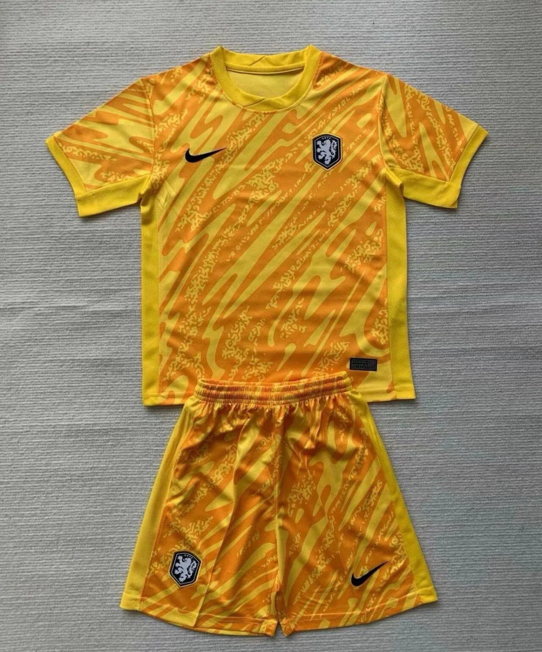 Kit ensemble football Pays-Bas Netherlands Holland gardien goalkeeper 2024/25