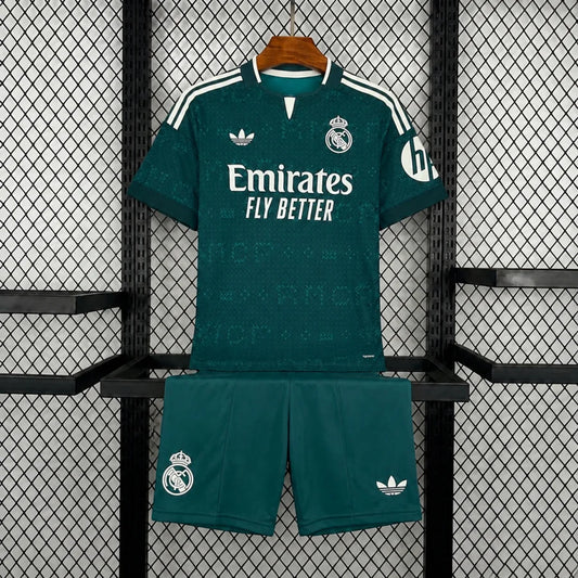 Kit ensemble football Real Madrid extérieur 2026/27
