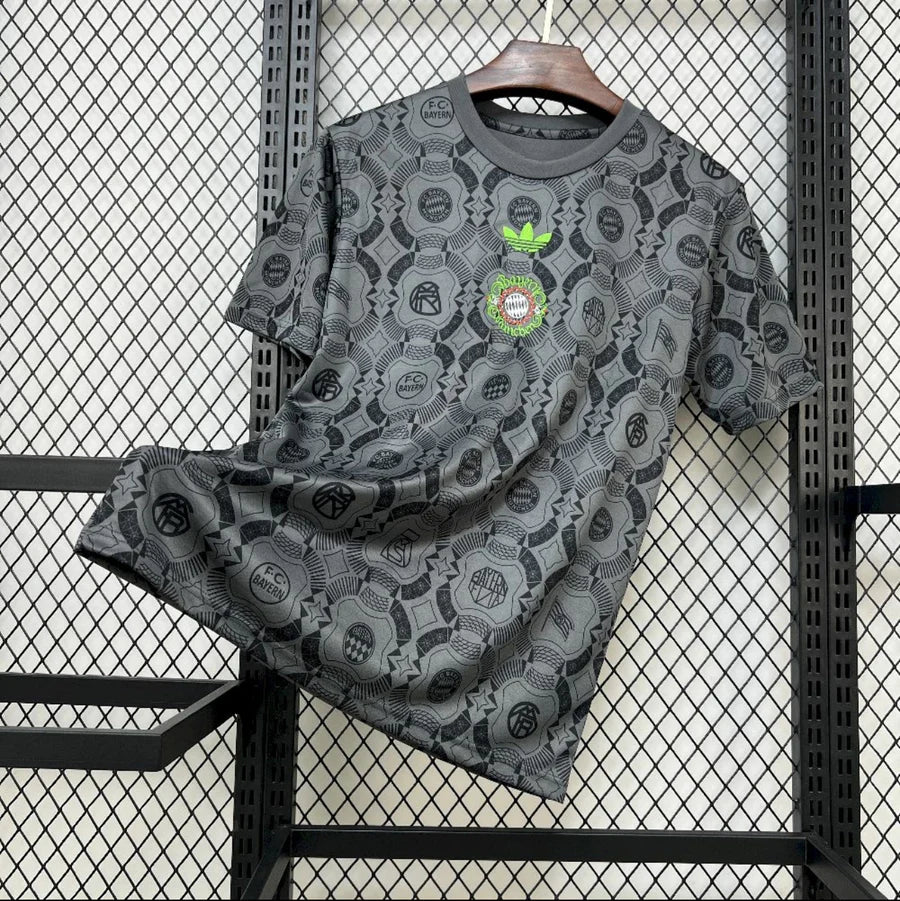 Maillot football Bayern Munich Spécial 2025/26