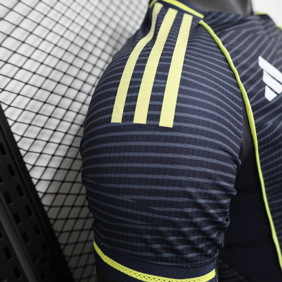 Maillot football Real Madrid extérieur 2025/26 – Version Player