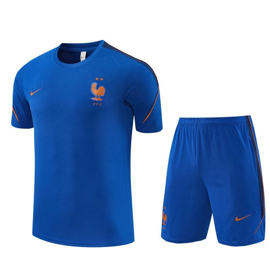 Kit ensemble football France training 2026/27
