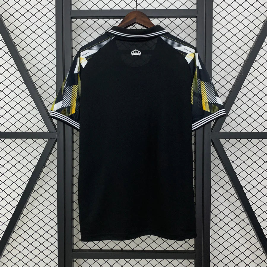 Maillot football Real Madrid Spécial Edition Rétro 2025/26