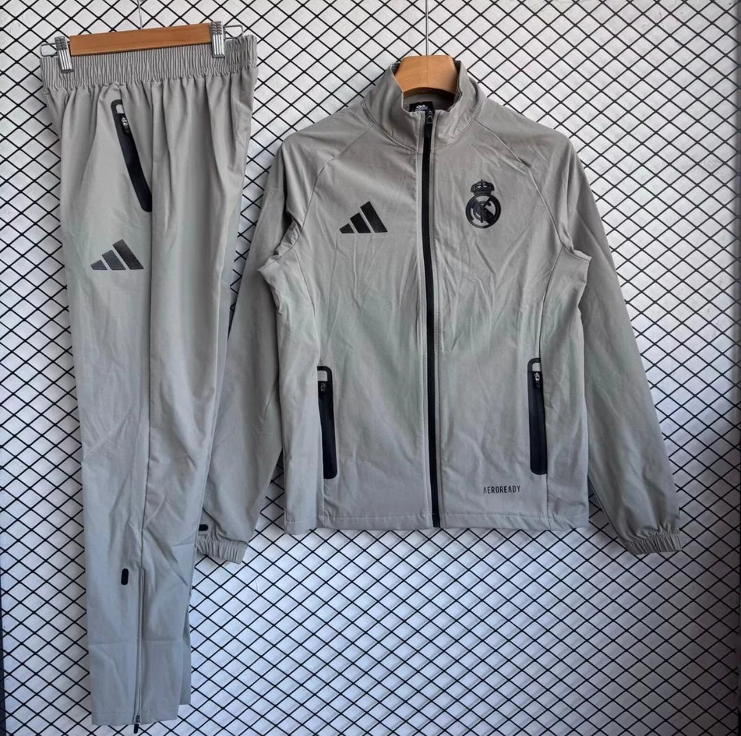 Survêtement ensemble football Real Madrid jogging 2025/26