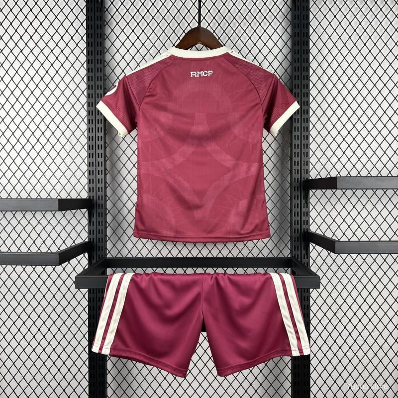 Kit ensemble football Real Madrid 3e third 2026/27
