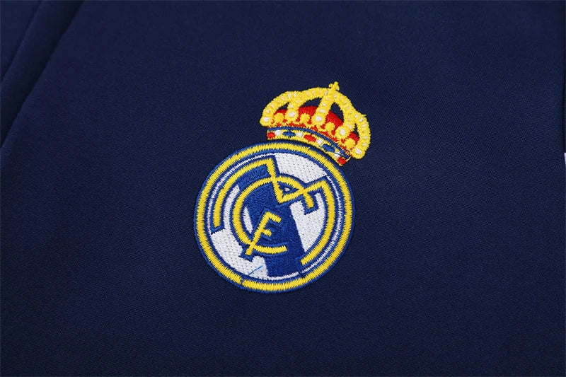 Sweat Haut de survêtement Real Madrid – Édition Rétro 2003/04