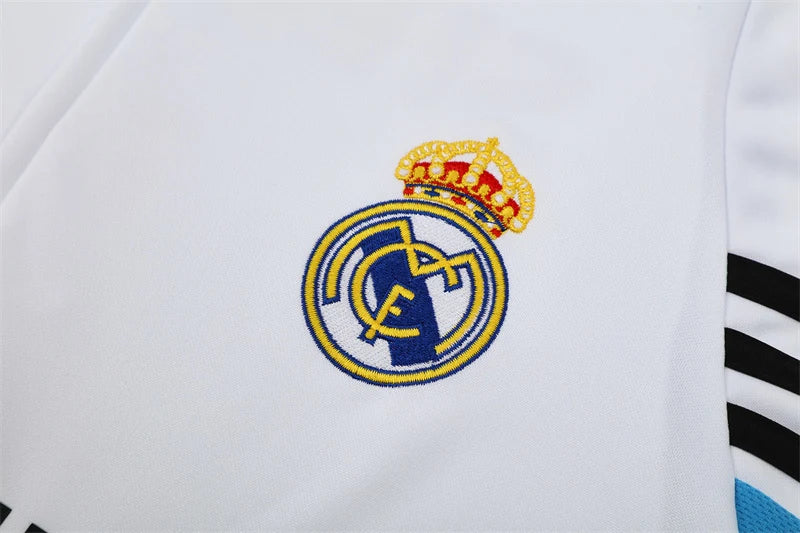Sweat Haut de survêtement Real Madrid – Édition Rétro 2003/04
