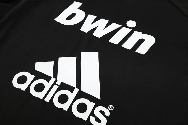 Sweat Haut de survêtement Real Madrid – Édition Rétro 2011/12