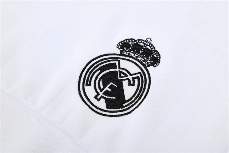 Sweat Haut de survêtement Real Madrid – Édition Rétro 2015/16