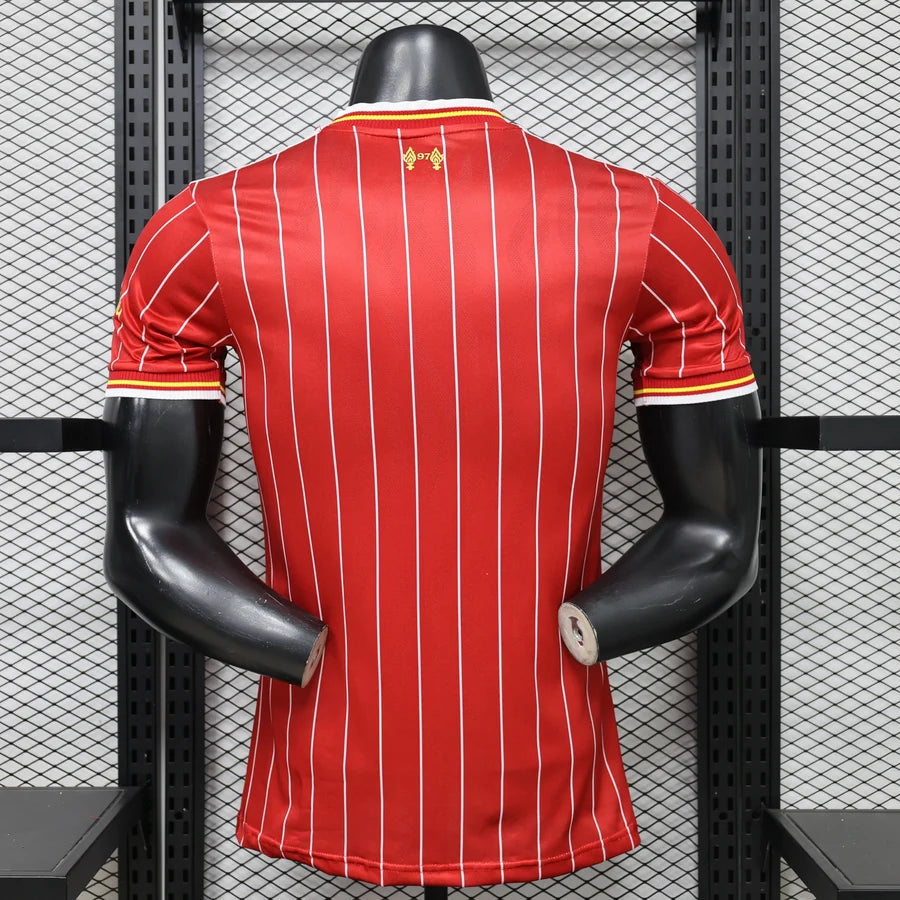 Maillot football Liverpool Special Player Version 2026/27