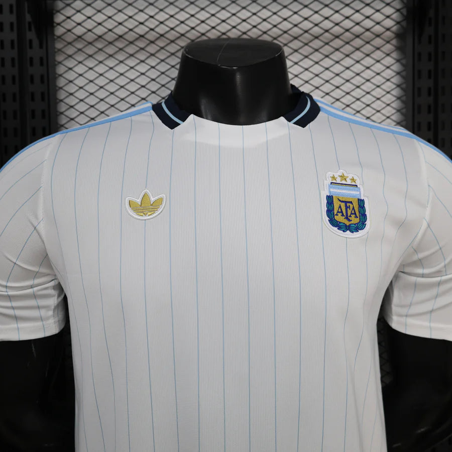 Argentina/Argentina Retro Player Football Shirt Version 2025/26