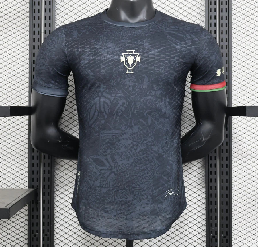 Maillot football Portugal RONALDO CR7 THE SIU Black Comma Football *Player Version* 2025/26