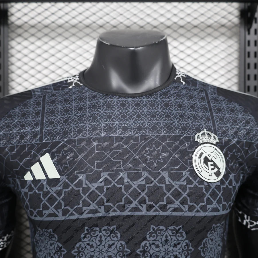 Maillot football Real Madrid Spécial Player Version 2024/25