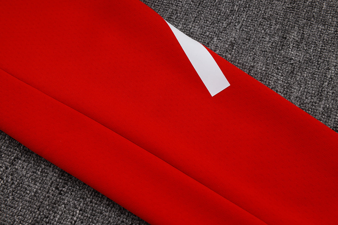Ensemble Veste Liverpool 2025/26