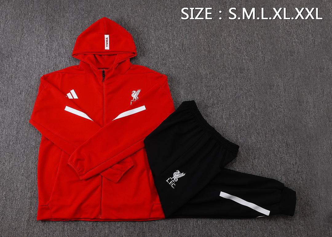 Ensemble Veste Liverpool 2025/26