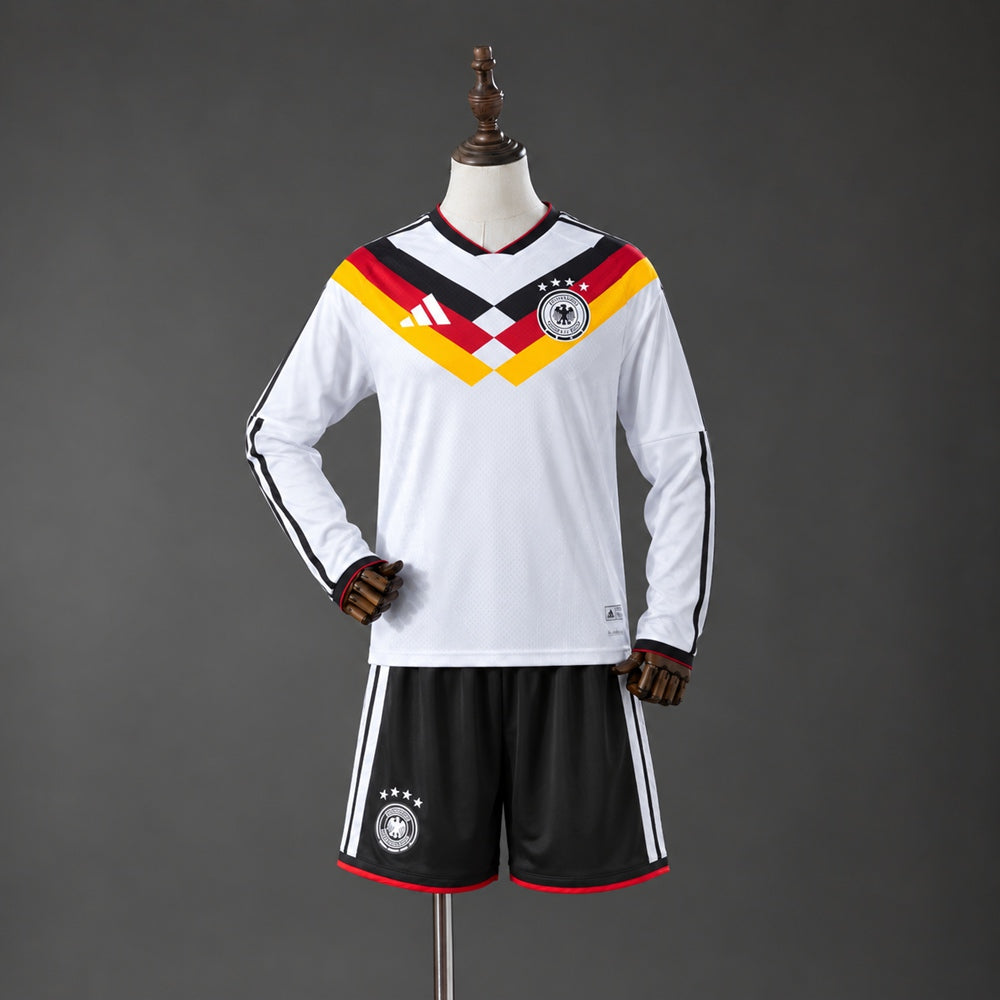 Kit ensemble football Allemagne domicile manches longues enfant 2026 .