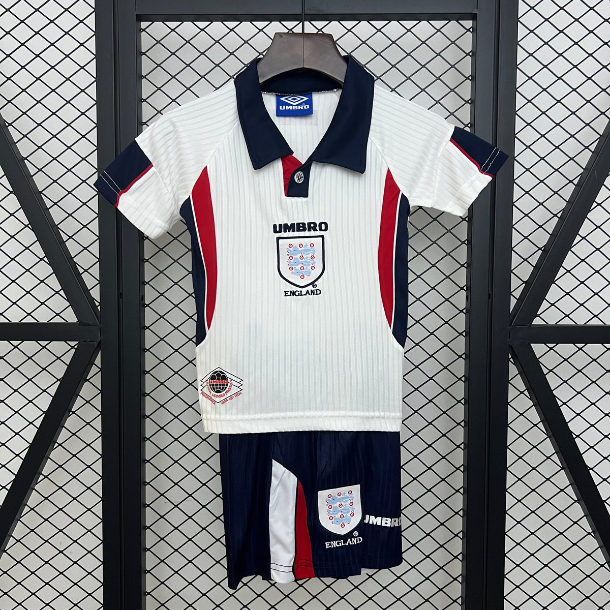 Kit Ensemble Football Angleterre Domicile Enfant Rétro 1998.