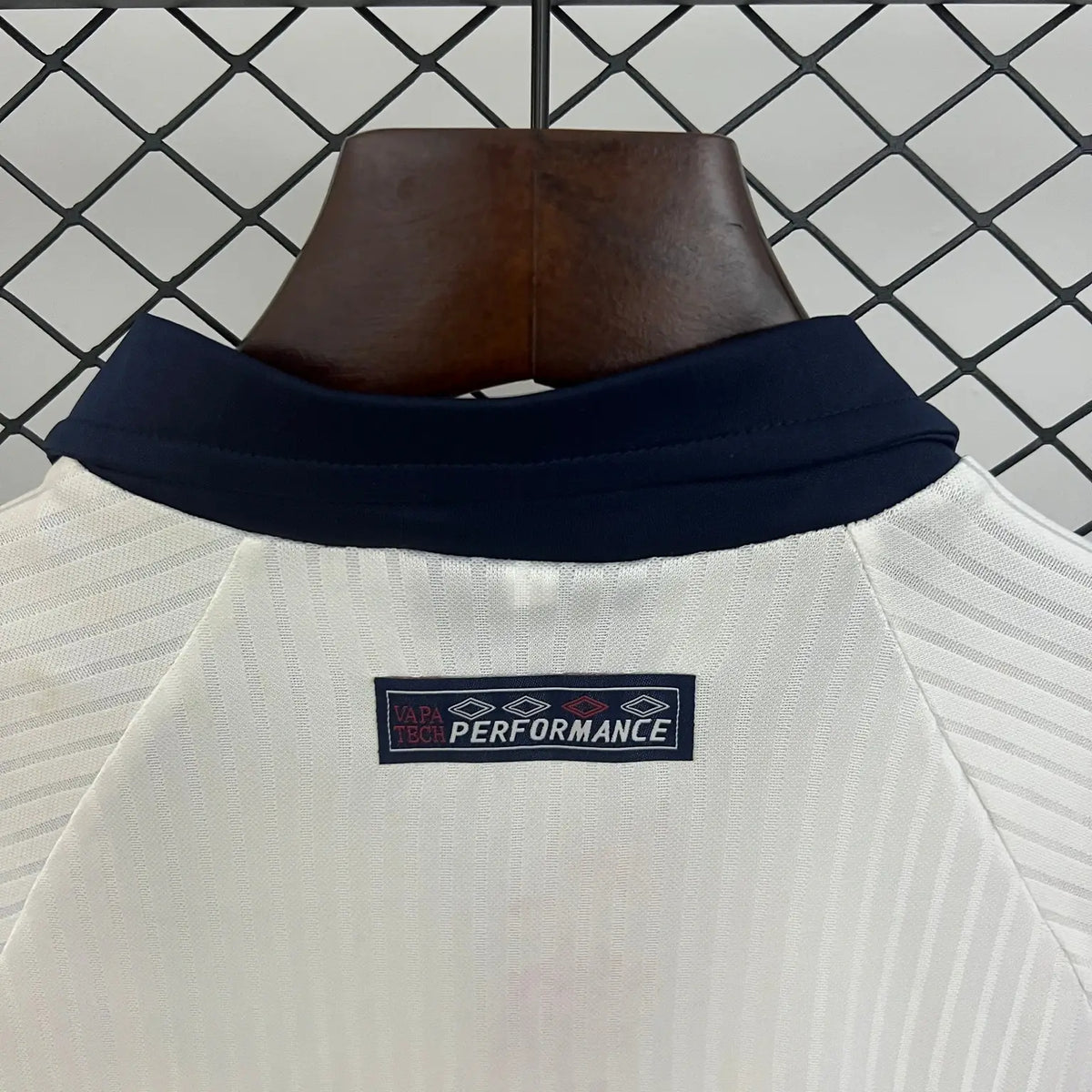 Kit Ensemble Football Angleterre Domicile Enfant Rétro 1998.