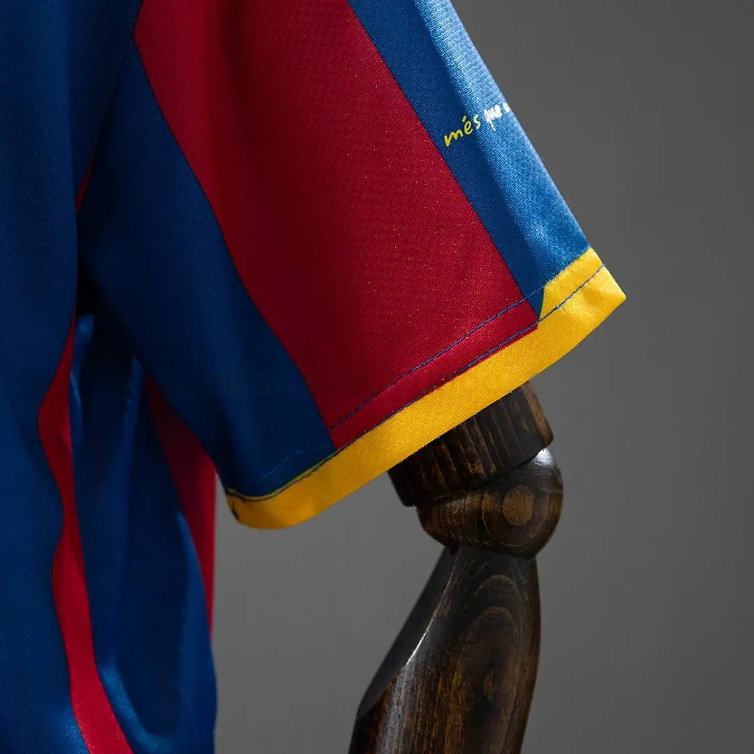 Kit Ensemble Football Barcelone Domicile Enfant Rétro 2010/11