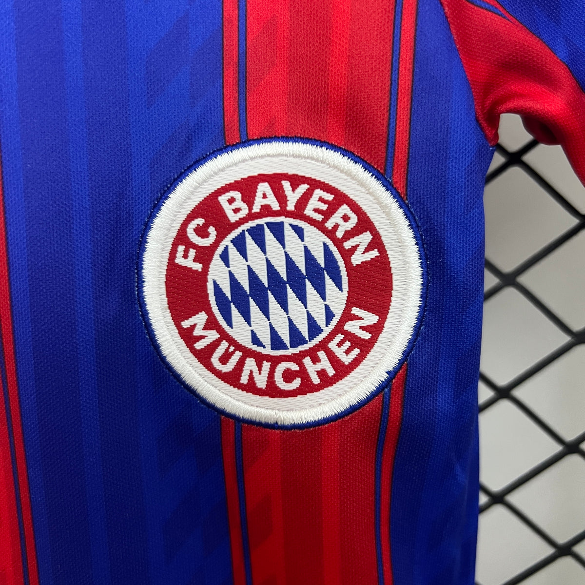 Kit Ensemble Football Bayern Munich Domicile Enfant Retro 1995/1997