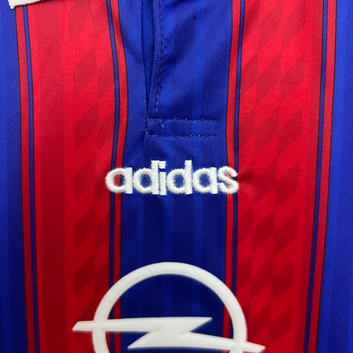 Kit Ensemble Football Bayern Munich Domicile Enfant Retro 1995/1997