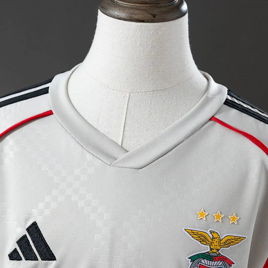 Kit Ensemble Football Benfica Extérieur Enfant 2025/26.