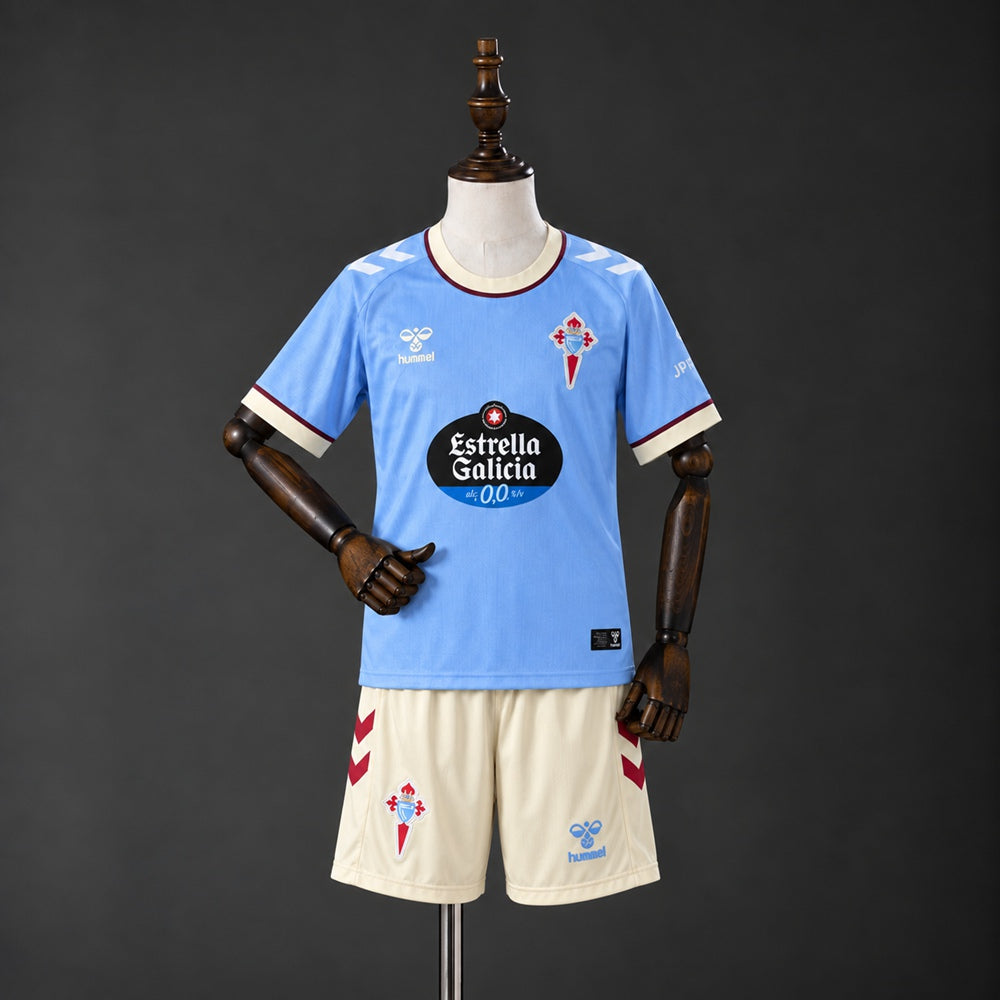 Kit ensemble football Celta de Vigo domicile 2026/27 .