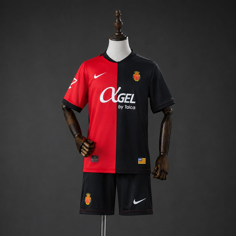 Kit Ensemble Football Domicile Enfant 2026/27