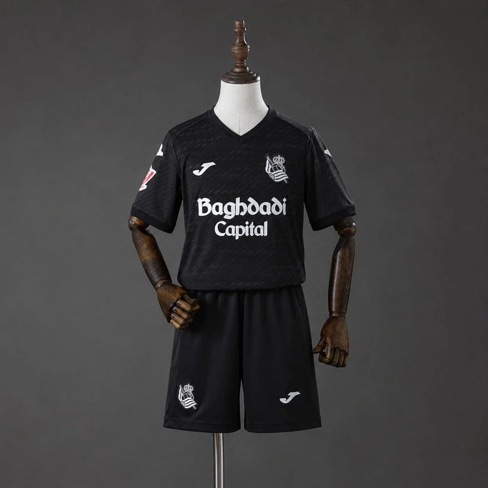Kit Ensemble Football Enfant Extérieur 2026/27 .