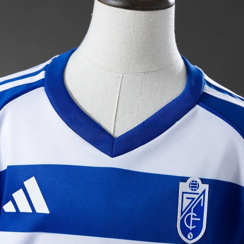 Kit Ensemble Football Extérieur Enfant 2025/26