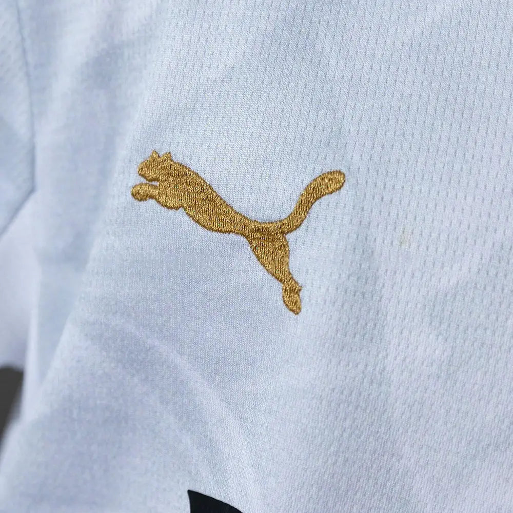Kit ensemble football extérieur enfant 2026/27 .