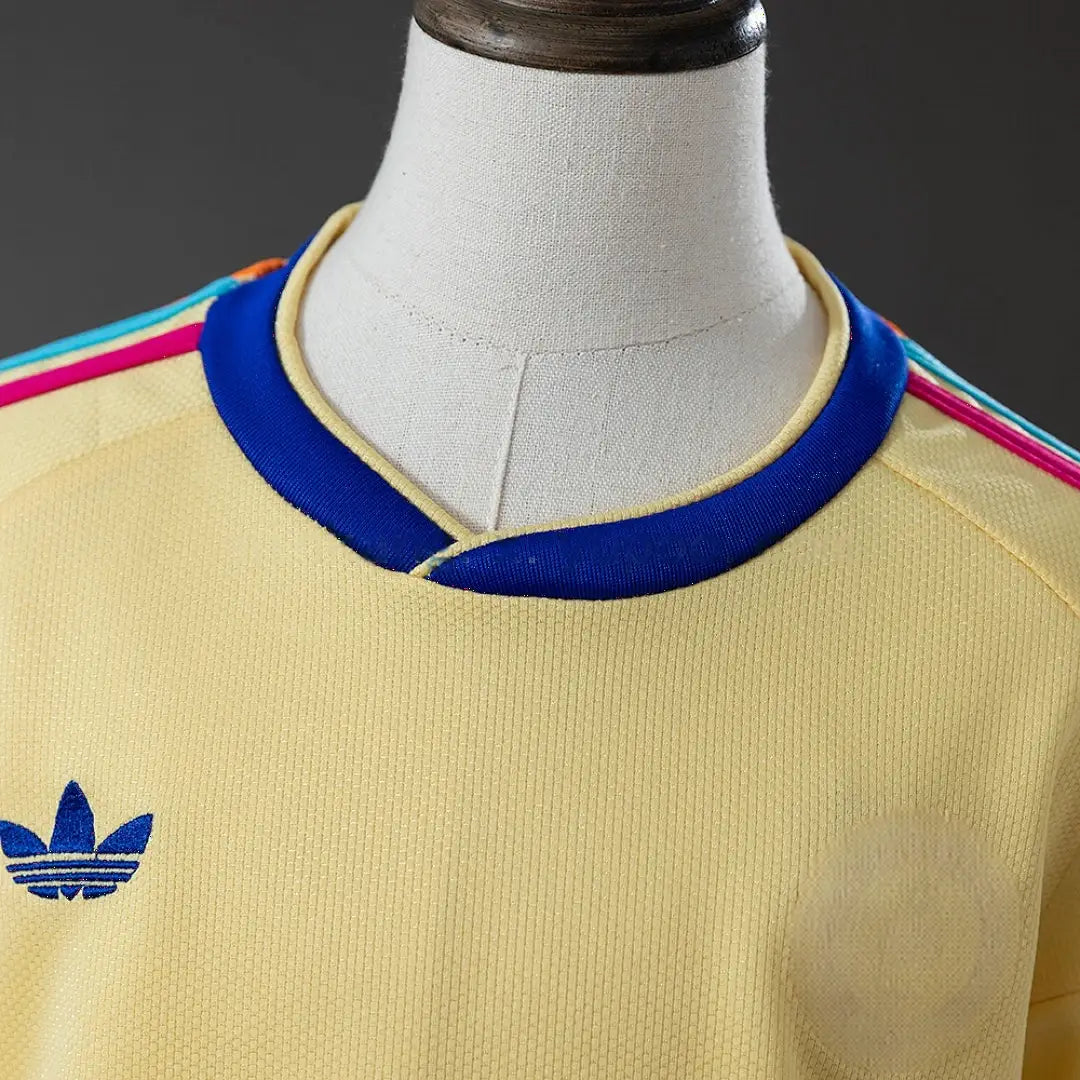 Kit Ensemble Football Extérieur Enfant 2026