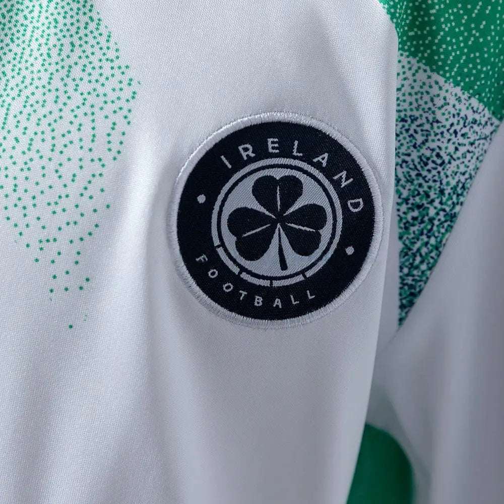 Kit Ensemble Football Irlande Extérieur Enfant 2026