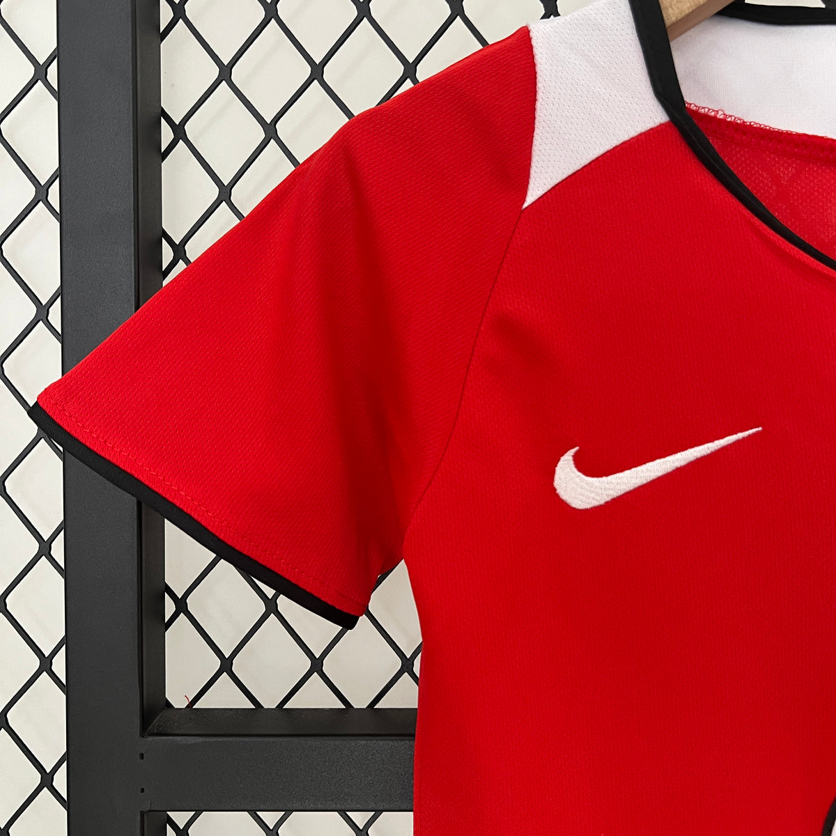 Kit Ensemble Football Manchester Domicile Enfant Retro 2005/06